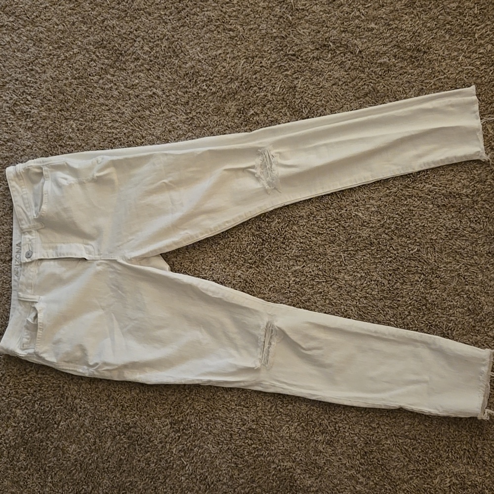 Arizona jean co size 13 hi-rise skinny white jeans